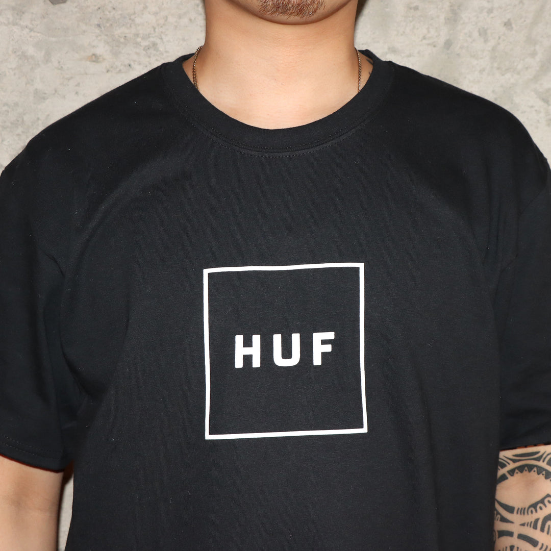 【HUF】 ESSENTIALS BOX LOGO S/S TEE 17856 - INCRESPATURA（インクレスパトゥーラ）#色_black