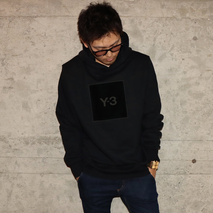 【Y-3】ワイスリー U SQUARE LOGO HOODIE メンズ フーディー パーカー - INCRESPATURA（インクレスパトゥーラ）